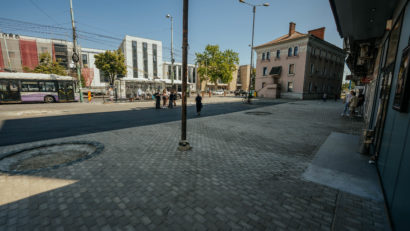Lucrările la piațeta din fața Gării de Nord s-au încheiat. Continuă cele de pe bd. Dragalina