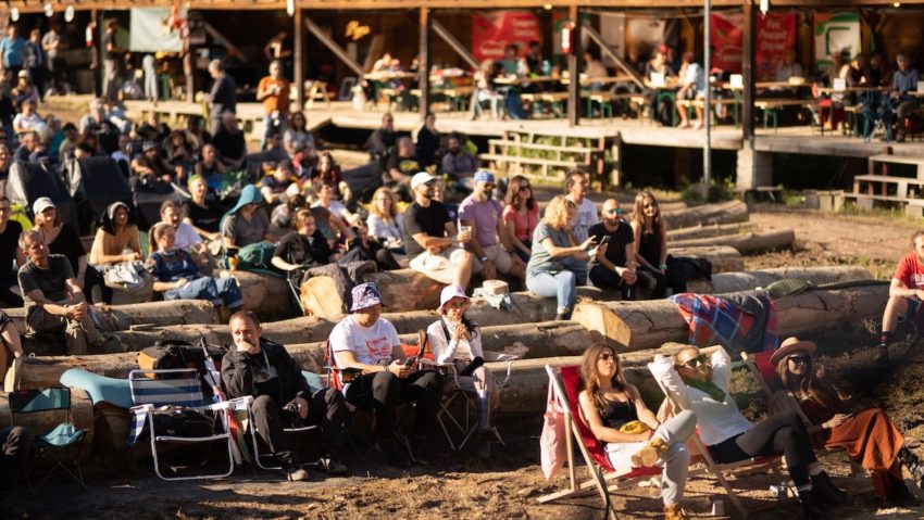 Gărâna Jazz Festival, la o nouă ediție: patru zile de muzică, natură și experiențe pentru toate vârstele Gărâna Jazz Festival, la o nouă ediție: patru zile de muzică, natură și experiențe pentru toate vârstele