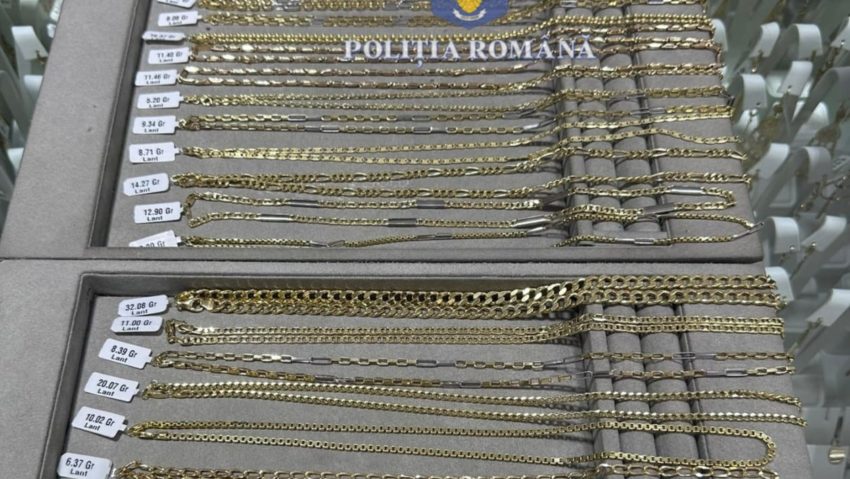 Bărbat reţinut pentru furtul unor bijuterii în valoare de 300.000 lei Bărbat reţinut pentru furtul unor bijuterii în valoare de 300.000 lei