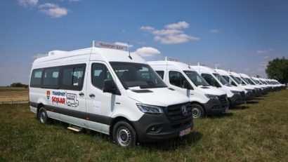 Microbuze școlare noi pentru elevii din Timiș