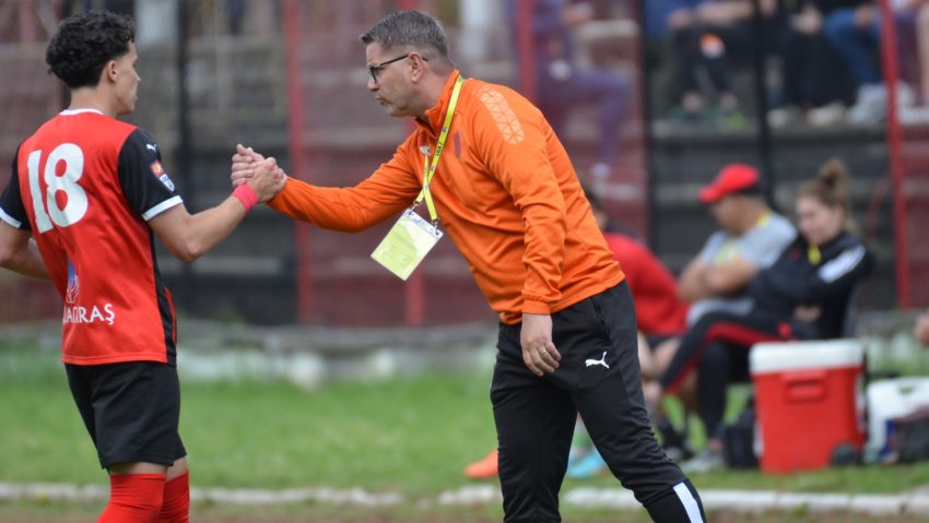 Se sună adunarea în Liga a II-a: Reșița, Dumbrăvița și FC Bihor se reunesc Se sună adunarea în Liga a II-a: Reșița, Dumbrăvița și FC Bihor se reunesc