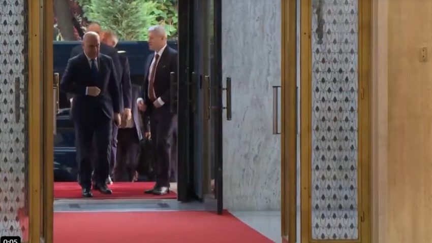 Guvernul Bolojan, prima ședință după învestire Guvernul Bolojan, prima ședință după învestire