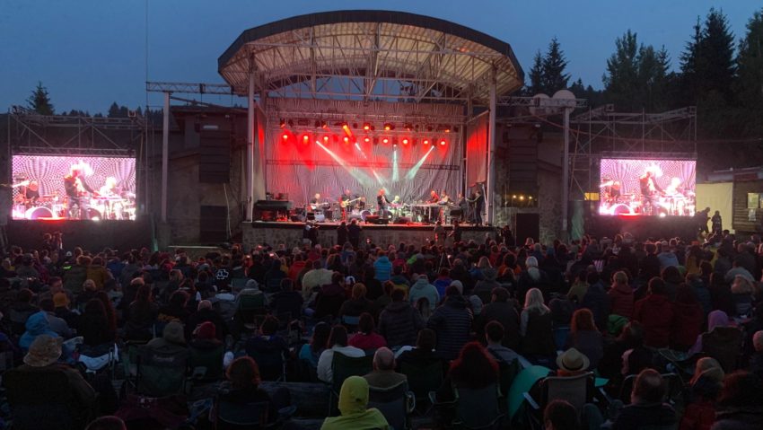 Gărâna Jazz Festival a transformat weekendul într-o sărbătoare a muzicii și conexiunii cu natura Gărâna Jazz Festival a transformat weekendul într-o sărbătoare a muzicii și conexiunii cu natura