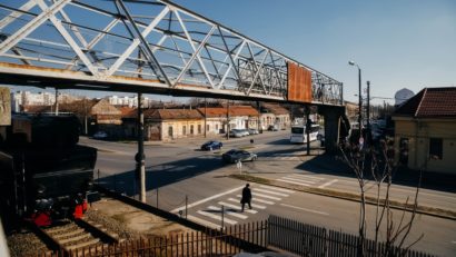 O nouă linie de autobuz, după suspendarea traficului pietonal pe pasarela din Blașcovici