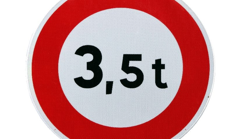 Trafic greu interzis în zona centrală din Lugoj Trafic greu interzis în zona centrală din Lugoj