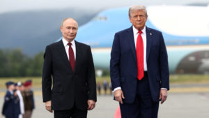 Donald Trump şi Vladimir Putin au ajuns în Alaska pentru discuţii privind războiul din Ucraina