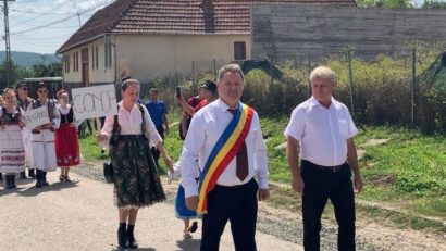 Festivalul județean de folclor “La izvorul dorului, pe Valea Mureșului” la Zilele comunei Conop