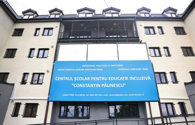 Școală din Recaș, renovată și eficientă energetic Școală din Recaș, renovată și eficientă energetic