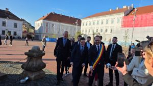 Nicușor Dan a promulgat legea integrității care include „amendamentul Fritz”