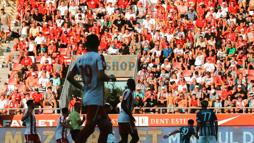 Nimic neobișnuit la Arad: 3-3, de la 0-3 / AUDIO Nimic neobișnuit la Arad: 3-3, de la 0-3 / AUDIO