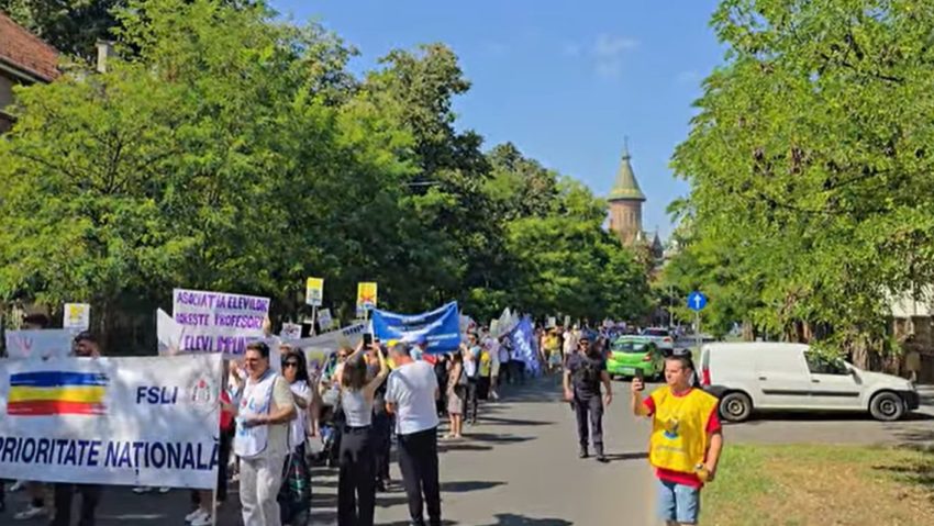 Protest al sindicaliștilor din învățământ la Timișoara Protest al sindicaliștilor din învățământ la Timișoara