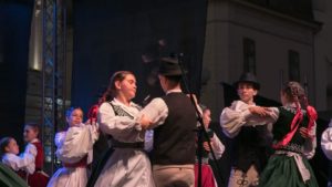 Încep Zilele Culturale Maghiare din Timişoara: concerte, filme, reconstituiri istorice și târg gastronomic