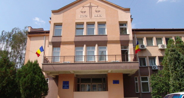 Toți cei șapte acuzați din dosarul de contrabandă cu aur al DIICOT, puși în libertate Toți cei șapte acuzați din dosarul de contrabandă cu aur al DIICOT, puși în libertate