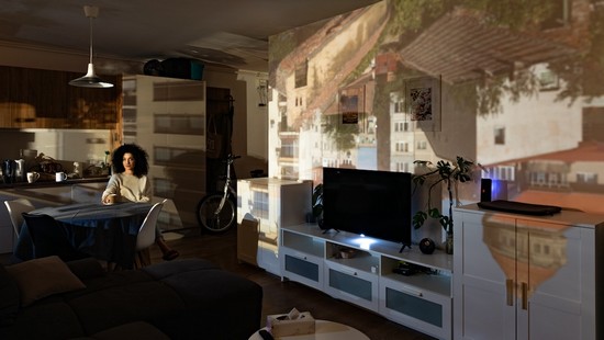 Expoziția Atlasul Singurătății – o hartă vizuală și sonoră a singurătății Generației Z, de explorat la Timișoara