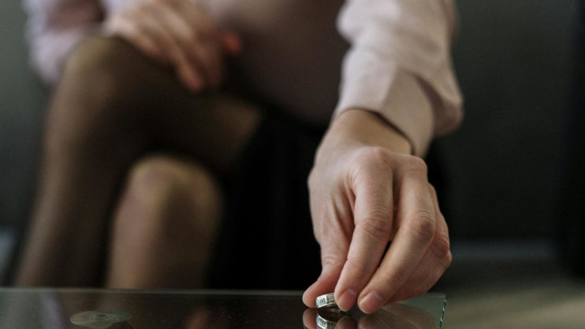 O nouă lege ar putea elimina taxa de timbru pentru victimele violenței domestice – explicațiile avocatei Alexandra Hila O nouă lege ar putea elimina taxa de timbru pentru victimele violenței domestice – explicațiile avocatei Alexandra Hila