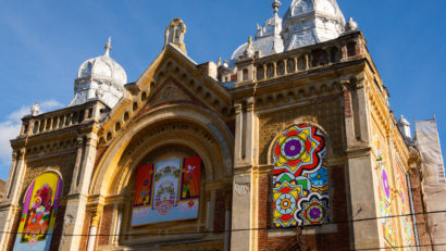 Sinagoga din Fabric prinde viață printr-un proiect artistic inovator