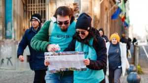 „Circuit 89”: liceenii din Timișoara pornesc pe urmele Revoluției din 1989 într-un treasure hunt cu premii