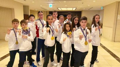 Karateka timișoreni, pe podium, în Japonia