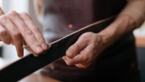 Meșteșugarii, în centrul atenției: Ministerul Muncii pregătește sprijin și modificări legislative pentru meseriile tradiționale