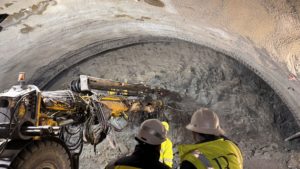 Ritm alert pe șantierul autostrăzii Margina – Holdea, în ciuda ploii