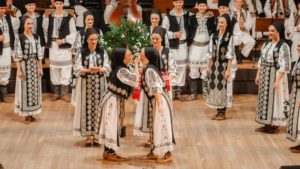 Ansamblul “Doina Timișului” pregătește tradiționalul spectacol de sărbători