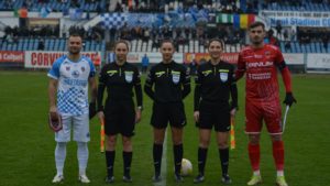 Corvinul va juca la Petroșani. „Suporterii să nu facă mofturi!” / AUDIO