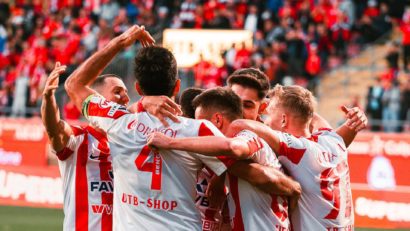 AUDIO / UTA – FCSB se joacă fără galeria „Bătrânei Doamne”