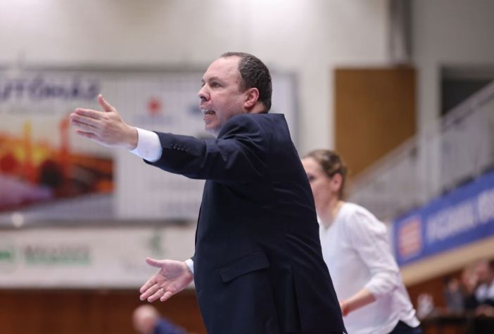 Un român, director sportiv la liderul campionatului maghiar / AUDIO