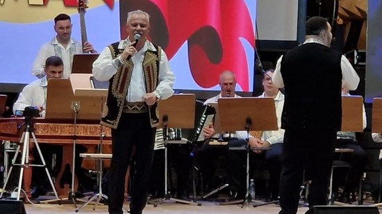 Petrică Miulescu Irimică – 50 de ani de carieră, sărbătoriți cu Ansamblul Profesionist Banatul