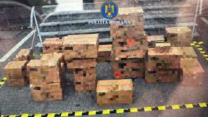 Aproape 1,5 tone de articole pirotehnice confiscate de polițiștii hunedoreni