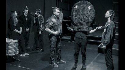 „Kasimir și Karoline”, o premieră despre fragilitate și schimbare, la Teatrul Maghiar Timișoara