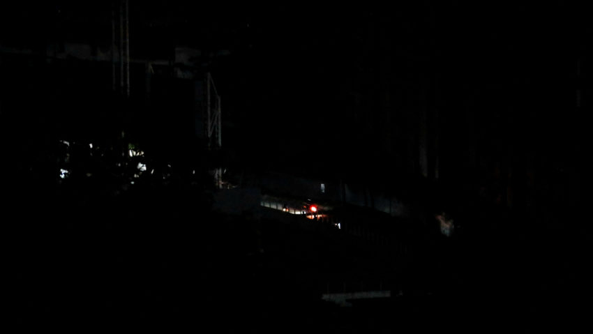 Explozii puternice la Caracas. SUA desfășoară atacuri pe teritoriul Venezuelei, declară un oficial american