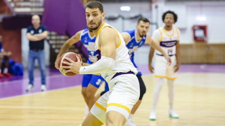 Victorie importantă pentru SCM Politehnica Timișoara