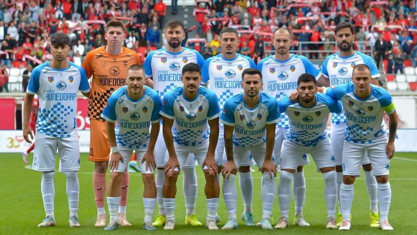 Portarul Corvinului, în cantonament cu Dinamo