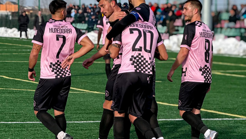 AUDIO | Corvinul s-a impus, la limită, în testul cu CSC Dumbrăviţa
