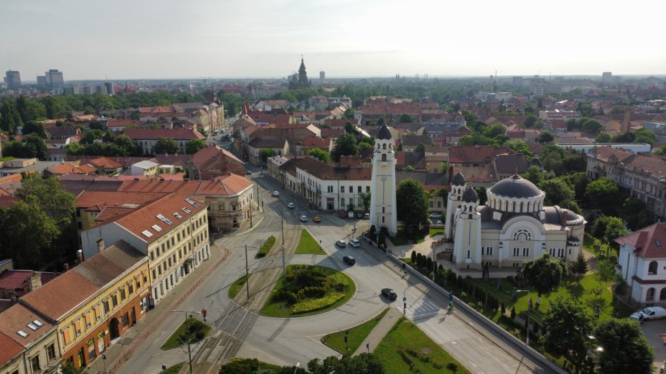 A fost semnat contractul de execuție pentru regenerarea urbană din Piața Mocioni