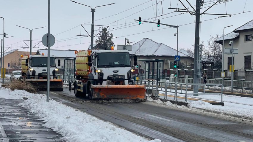 Deszăpezire la Timișoara. Primăria anunță intervenții, șoferii se arată nemulțumiți