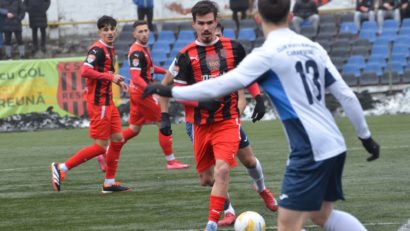 AUDIO / Reșița, Dumbrăvița și Bogodinț au câștigat câte o repriză în ”triunghiular”