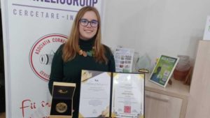 O elevă din Deva, medalie de aur în Taiwan: Ardeiul iute, soluția inovatoare pentru deficitul de iod