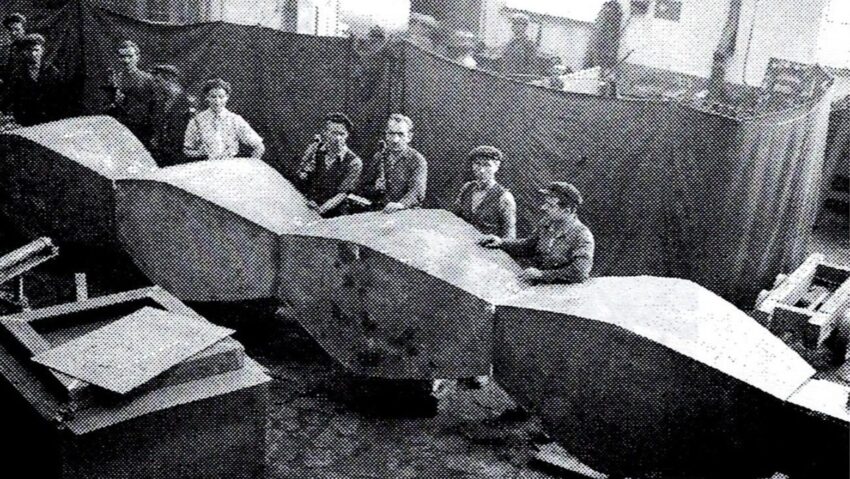 Cum a început povestea Coloanei Infinitului la Petroșani: legătura între Brâncuși și Atelierele Centrale