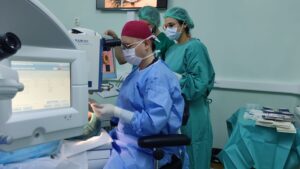 Intervenții oftalmologice unice în sistemul public, la Spitalul Municipal Timișoara