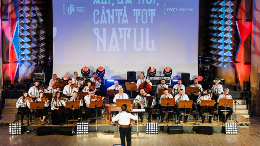 Spectacol cu Ansamblul “Timișul” de Floriile catolice, la Timișoara