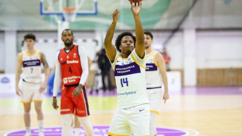 SCM Politehnica, înfrângere cu final încins la Râmnicu Vâlcea