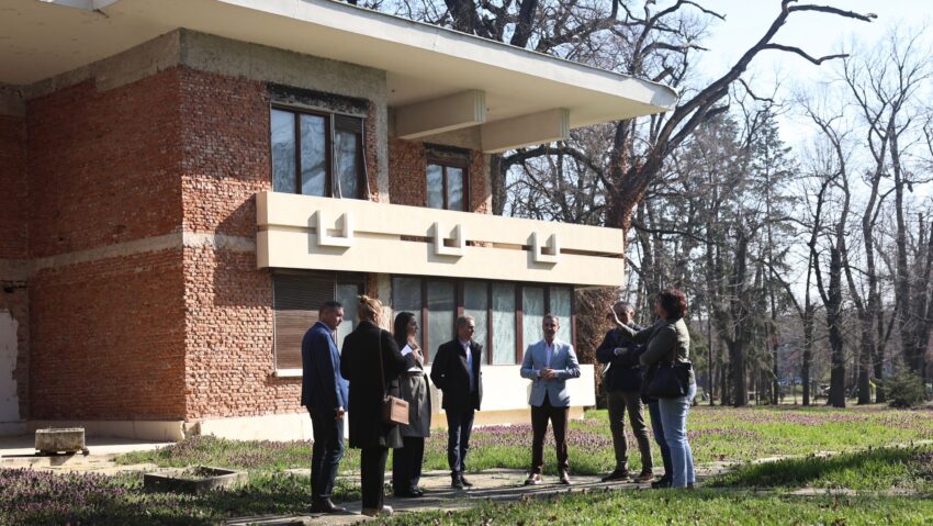 Vila Internațional din Timișoara, fosta reședință de protocol a lui Ceaușescu, a fost preluată de CJ Timiș