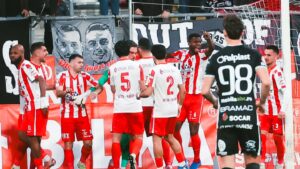 AUDIO / UTA, lider în play-out