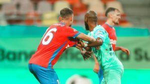 AUDIO / Părea o luptă echilibrată; ex-utistul Miculescu a făcut diferenţa