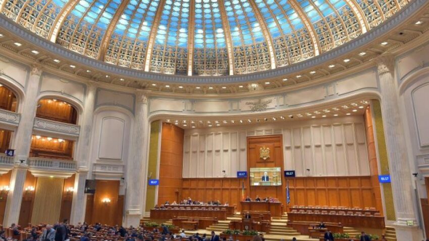 Parlamentul încuviințează staţionarea în România a Forţei de reacţie NATO