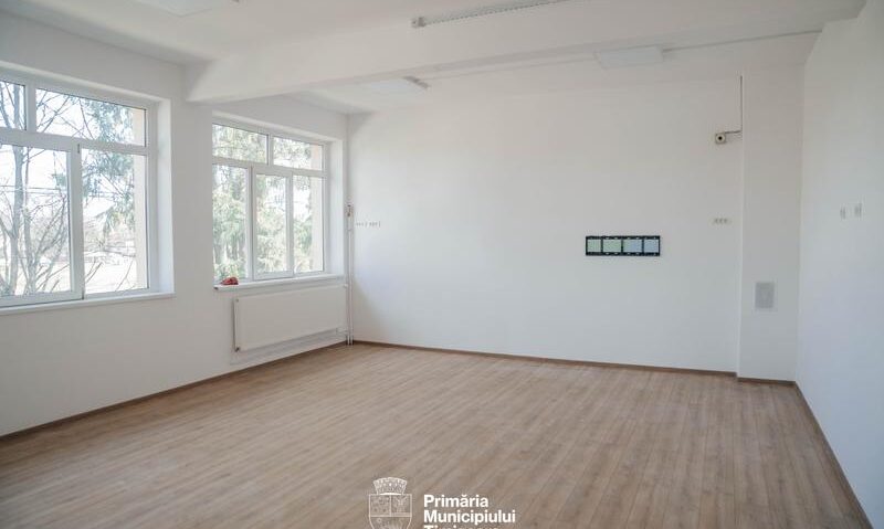 Reparații în peste 20 de școli și grădinițe din Timișoara, fără întreruperea cursurilor