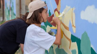Color the Village 2026. Se caută voluntari pentru renovarea caselor din satul timișean Macedonia