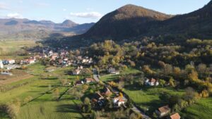 Tradiții în a doua zi de Paște în Țara Zarandului